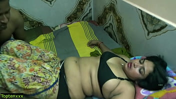 Indian Village Bhabhi Chudai! Real Boudi Fuck-a-thon with Sloppy Chatting