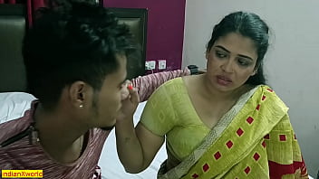 TV Mechanic drill super-steamy bhabhi at her room! Desi Bhabhi Romp