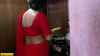 Indian Molten Stepmom Romp with stepson! Homemade viral Romp