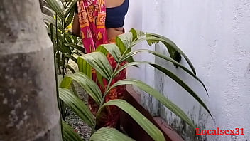 Mansion Garden Clining Time Hump A Bengali Wifey With Saree in Outdoor ( Official Movie By Localsex31)