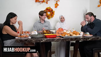 Muslim Honey Audrey Royal Celebrates Thanksgiving With Sultry Pummel On The Table - Hijab Intercourse