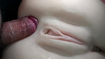 Sexual close-up, stiffy pounding snow-white culo