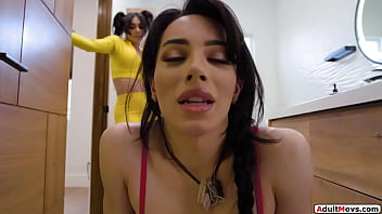 Trio buxom tgirls deep-throat n ass-fuck sans a condom