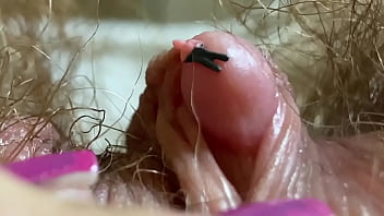 Extraordinary Close Up Meaty Bean Snatch Sphincter Jaws Giantess Fetish Movie Fur covered Assets !